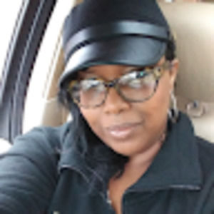 Meet your Posher, Latonya